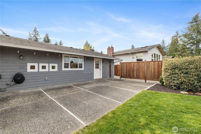 233 W Jensen Street, Arlington, WA 98223