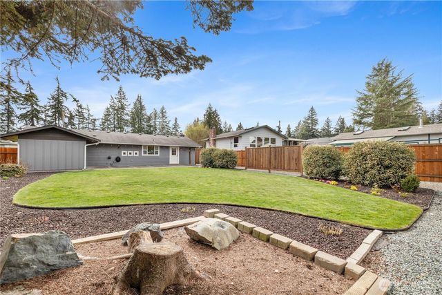 233 W Jensen Street, Arlington, WA 98223