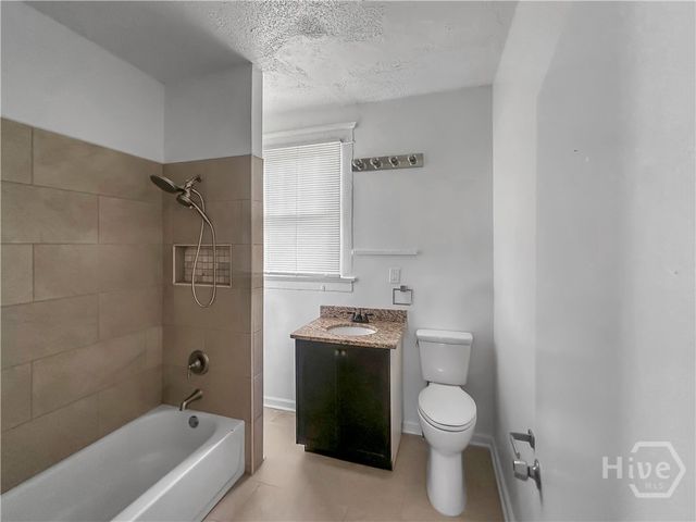 1022 W 46th Street, Savannah, GA 31405