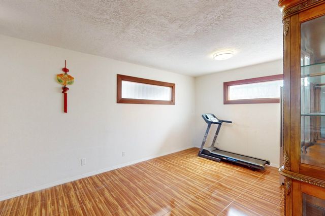 115 DALLAS Street SE, Albuquerque, NM 87108