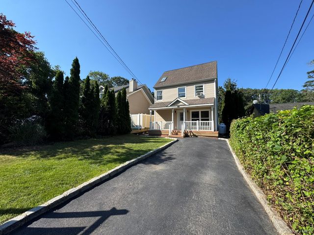 98 Magnolia Drive, Rocky Point, NY 11778