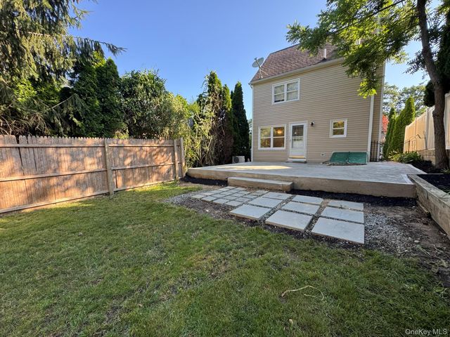 98 Magnolia Drive, Rocky Point, NY 11778