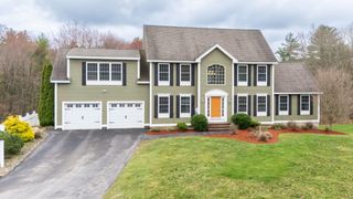 10 Harmony Lane, Pelham, NH 03076