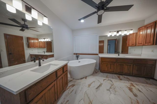 59382 E 288 Court, Grove, OK 74344