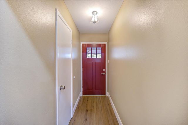 1921 Ripple Creek Drive, Rosenberg, TX 77471