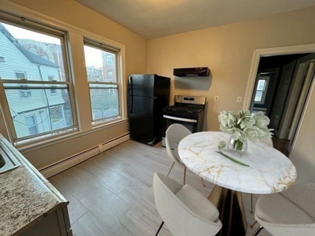 4 Otisfield 2, Boston, MA 02121