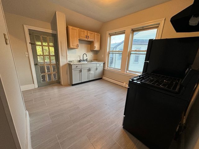 4 Otisfield 2, Boston, MA 02121