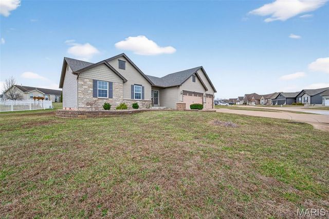 253 Austin Oaks Drive, Moscow Mills, MO 63362