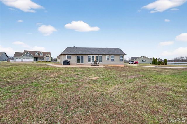 253 Austin Oaks Drive, Moscow Mills, MO 63362