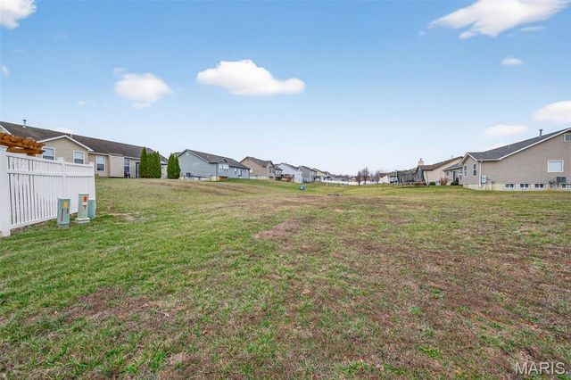 253 Austin Oaks Drive, Moscow Mills, MO 63362