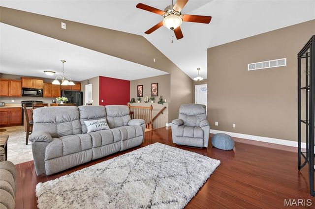 253 Austin Oaks Drive, Moscow Mills, MO 63362