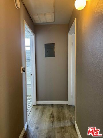 19350 Sherman Way 318, Los Angeles, CA 91335