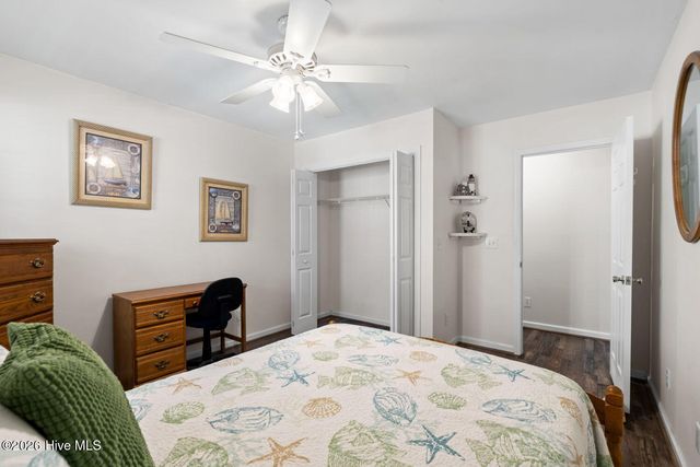 112 SE 12th Street, Oak Island, NC 28465