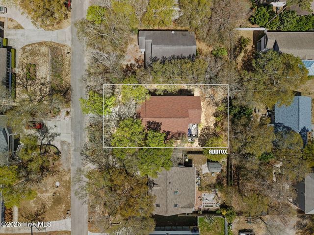 112 SE 12th Street, Oak Island, NC 28465