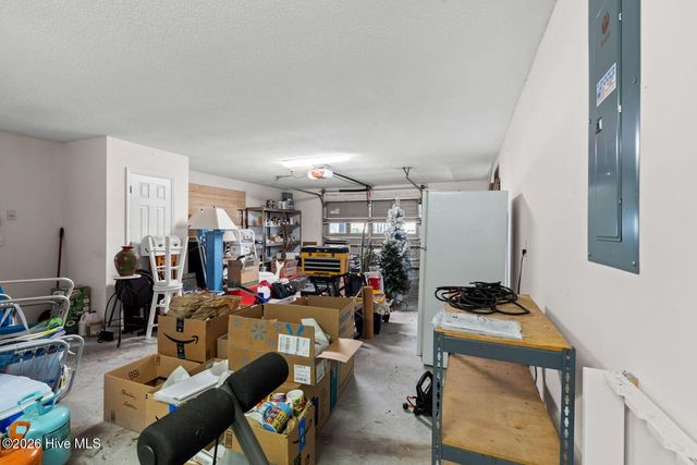 112 SE 12th Street, Oak Island, NC 28465