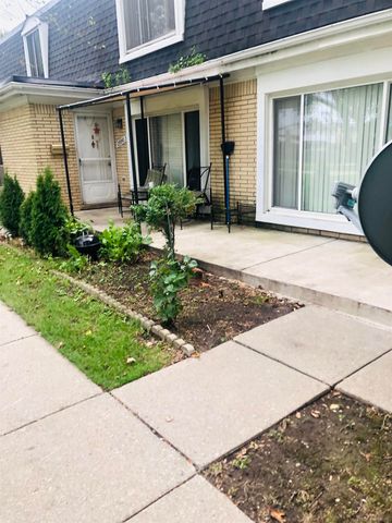 29840 City Center Drive, Warren, MI 48093