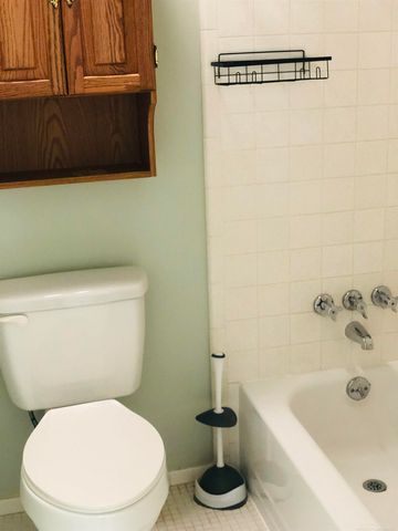 29840 City Center Drive, Warren, MI 48093