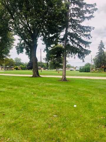 29840 City Center Drive, Warren, MI 48093
