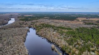 8 Savannah Highway, Adams Run, SC 29426