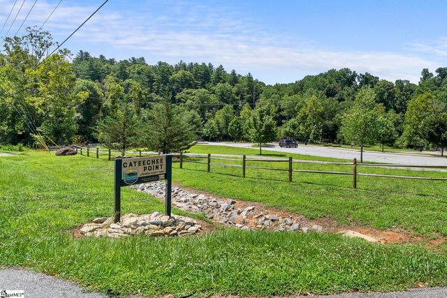 131 B D Johnston Road, Central, SC 29630
