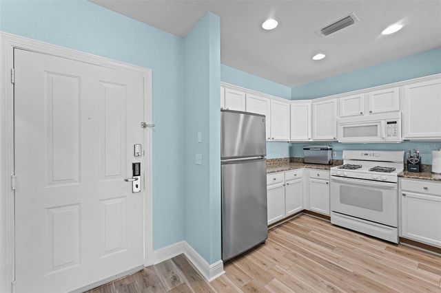 1322 SEVEN EAGLES CT 301, Reunion, FL 34747