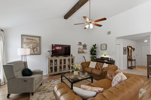 7801 Defender Lane, Rowlett, TX 75089