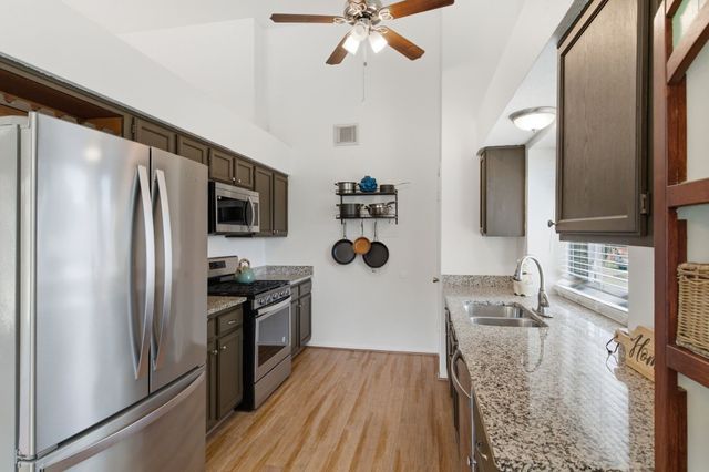 7801 Defender Lane, Rowlett, TX 75089