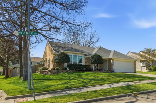 7801 Defender Lane, Rowlett, TX 75089