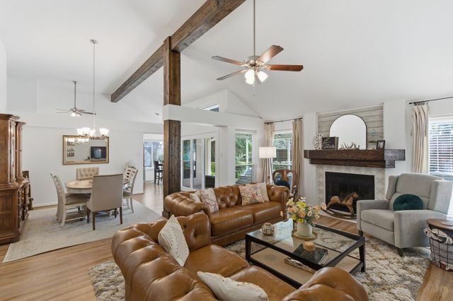 7801 Defender Lane, Rowlett, TX 75089