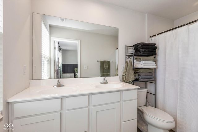 3120 E Sheldon Way, Danville, IN 46122