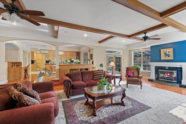 11822 Lodestar Dr, Grass Valley, CA 95949