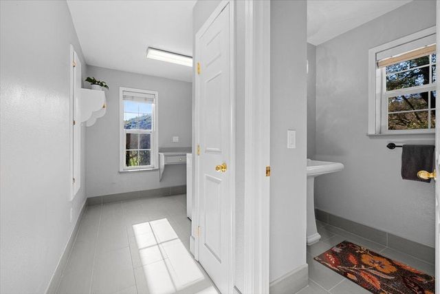 11822 Lodestar Dr, Grass Valley, CA 95949