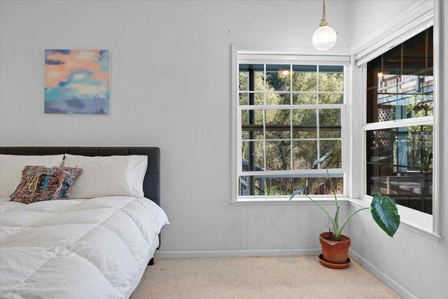 11822 Lodestar Dr, Grass Valley, CA 95949
