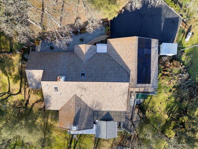 11822 Lodestar Dr, Grass Valley, CA 95949