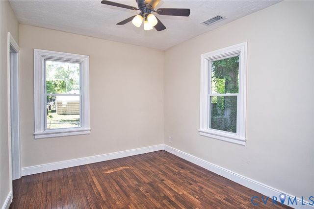 5018 Vayo Ave, Richmond, VA 23234