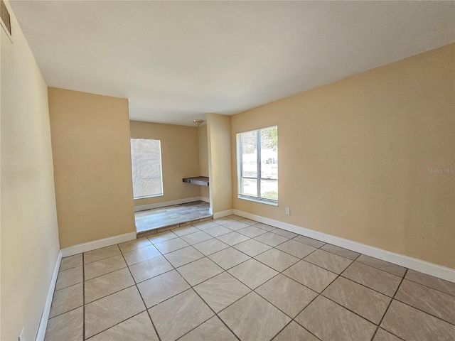 7601 PAULA DRIVE 3, Tampa, FL 33615