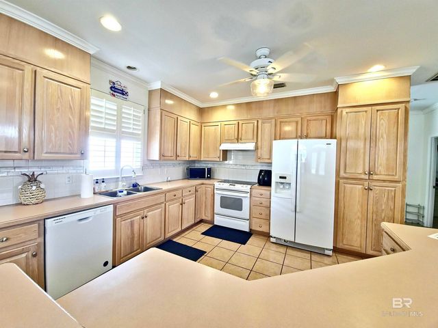 5282 Wolfhead Avenue, Orange Beach, AL 36561