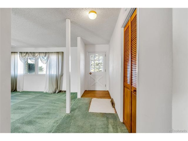 754 Highway 86, Elizabeth, CO 80107