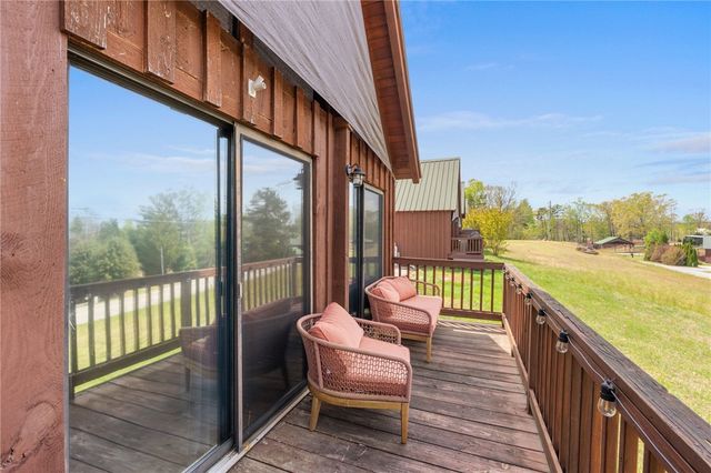 1 Kitty Hawk Lane, Six Mile, SC 29682