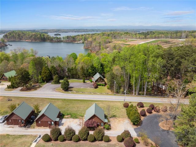 1 Kitty Hawk Lane, Six Mile, SC 29682