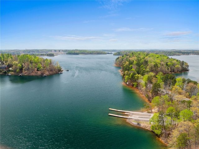 1 Kitty Hawk Lane, Six Mile, SC 29682