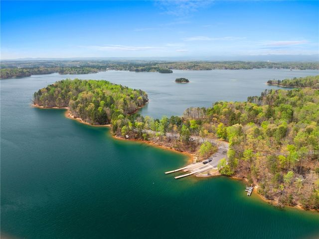 1 Kitty Hawk Lane, Six Mile, SC 29682