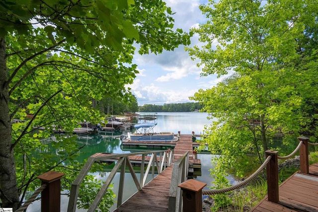 1 Kitty Hawk Lane, Six Mile, SC 29682