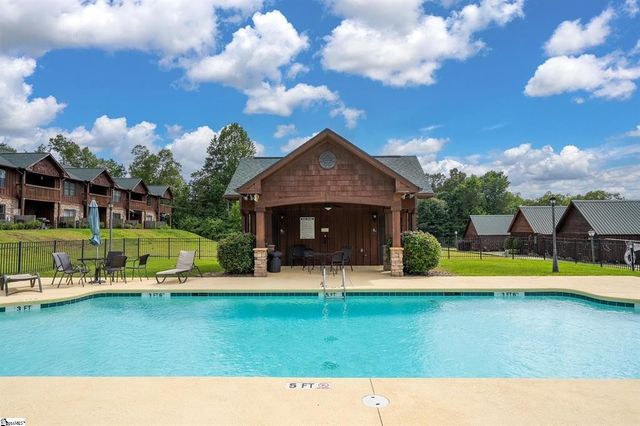 1 Kitty Hawk Lane, Six Mile, SC 29682