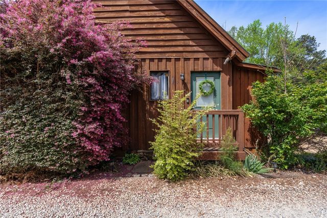 1 Kitty Hawk Lane, Six Mile, SC 29682