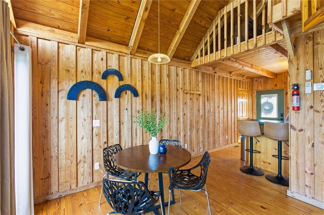 1 Kitty Hawk Lane, Six Mile, SC 29682