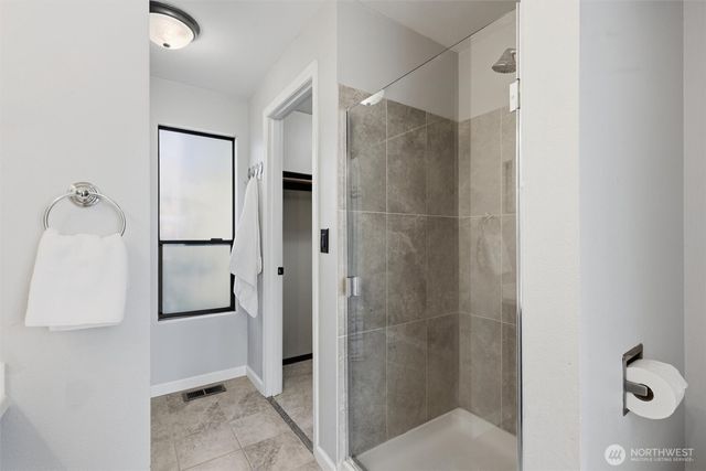 115 S 214th Street, Normandy Park, WA 98198