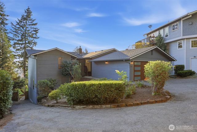 115 S 214th Street, Normandy Park, WA 98198