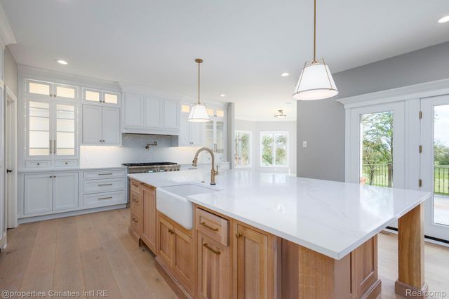 5023 Rockaway Lane, Independence Charter Township, MI 48348