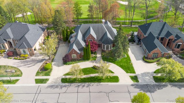 5023 Rockaway Lane, Independence Charter Township, MI 48348